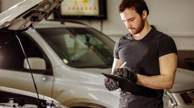 ¿Qué es mejor: un seguro a todo riesgo o a terceros para mi coche?